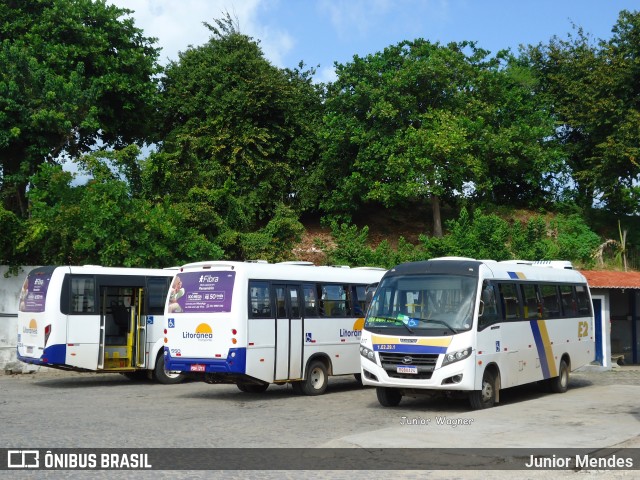 Litorânea Transportes 017 na cidade de Nísia Floresta, Rio Grande do Norte, Brasil, por Junior Mendes. ID da foto: 11876177.