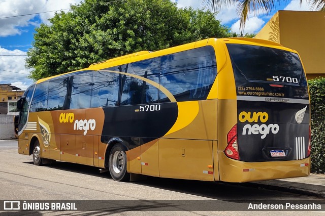 Ouro Negro Transportes e Turismo 5700 na cidade de Campos dos Goytacazes, Rio de Janeiro, Brasil, por Anderson Pessanha. ID da foto: 11874607.