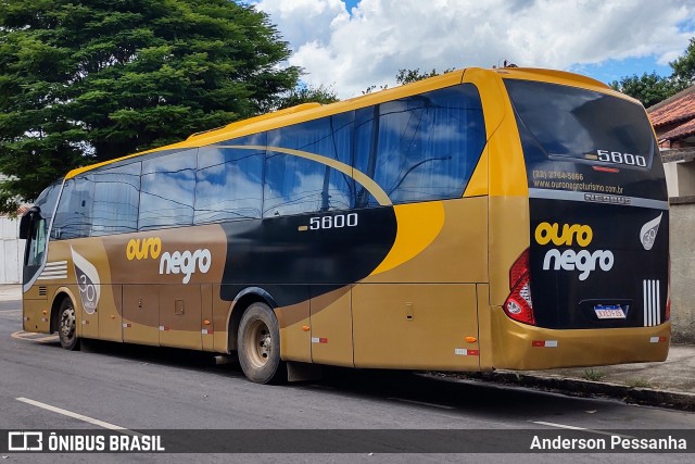 Ouro Negro Transportes e Turismo 5600 na cidade de Campos dos Goytacazes, Rio de Janeiro, Brasil, por Anderson Pessanha. ID da foto: 11874619.