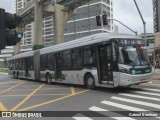 Via Sudeste Transportes S.A. 5 2727 na cidade de São Paulo, São Paulo, Brasil, por Gabriel Brunhara. ID da foto: :id.
