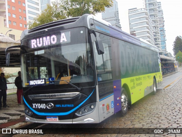 Auto Viação Redentor XY040 na cidade de Curitiba, Paraná, Brasil, por GDC __39AM. ID da foto: 11887298.