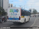 Transportadora Globo 985 na cidade de Recife, Pernambuco, Brasil, por Jonathan Silva. ID da foto: :id.