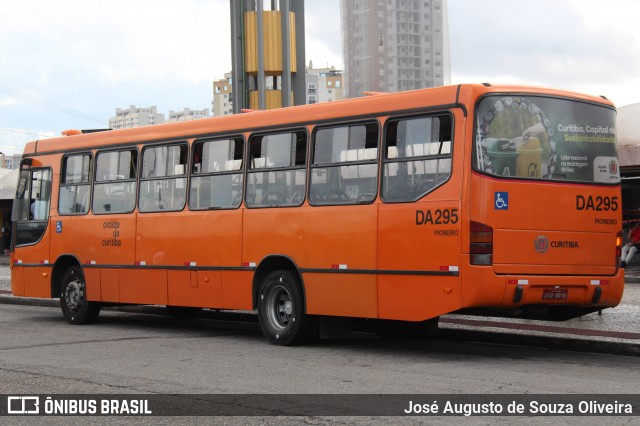 Empresa Cristo Rei > CCD Transporte Coletivo DA295 na cidade de Curitiba, Paraná, Brasil, por José Augusto de Souza Oliveira. ID da foto: 11890659.