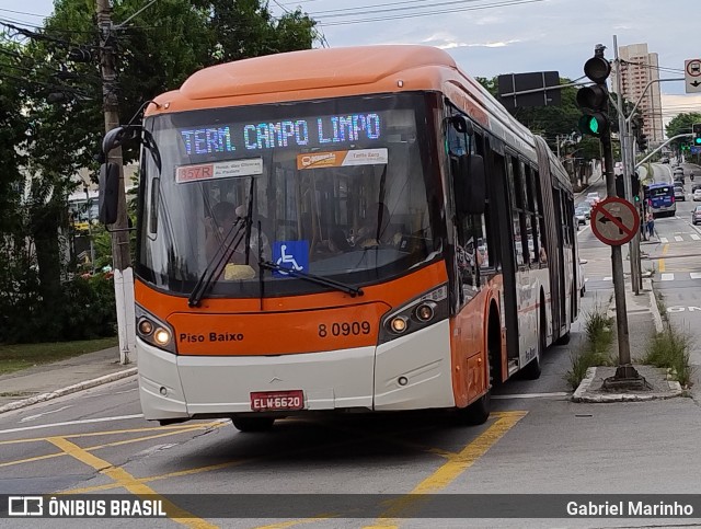 TRANSPPASS - Transporte de Passageiros 8 0909 na cidade de São Paulo, São Paulo, Brasil, por Gabriel Marinho. ID da foto: 11895326.