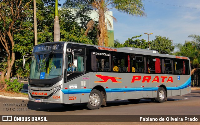 Expresso de Prata 2224 na cidade de Bauru, São Paulo, Brasil, por Fabiano de Oliveira Prado. ID da foto: 11896416.