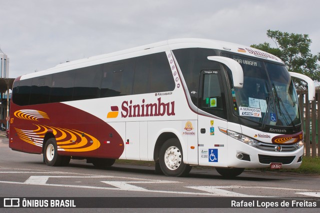 Expresso Sinimbu 87 na cidade de Porto Alegre, Rio Grande do Sul, Brasil, por Rafael Lopes de Freitas. ID da foto: 11896419.