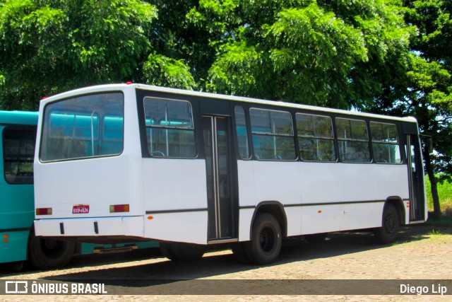 Ônibus Particulares 6524 na cidade de Pinhalzinho, Santa Catarina, Brasil, por Diego Lip. ID da foto: 11898410.