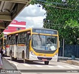 Empresa Metropolitana 527 na cidade de Jaboatão dos Guararapes, Pernambuco, Brasil, por Luan Timóteo. ID da foto: :id.