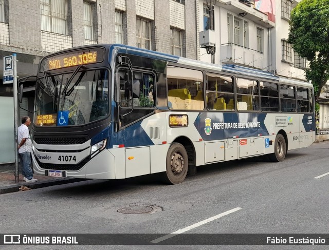 São Cristóvão Transportes 41074 na cidade de Belo Horizonte, Minas Gerais, Brasil, por Fábio Eustáquio. ID da foto: 11901027.