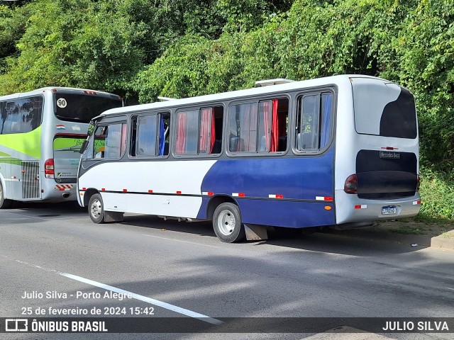 Ônibus Particulares 0460 na cidade de Porto Alegre, Rio Grande do Sul, Brasil, por JULIO SILVA. ID da foto: 11903621.