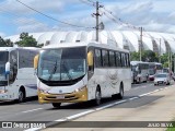 CW Transportes 8805 na cidade de Porto Alegre, Rio Grande do Sul, Brasil, por JULIO SILVA. ID da foto: :id.