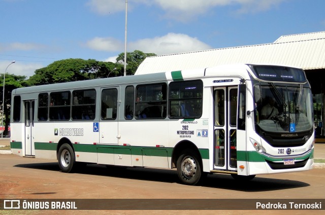 Cidade Verde Transporte Rodoviário 2102 na cidade de Maringá, Paraná, Brasil, por Pedroka Ternoski. ID da foto: 11903911.