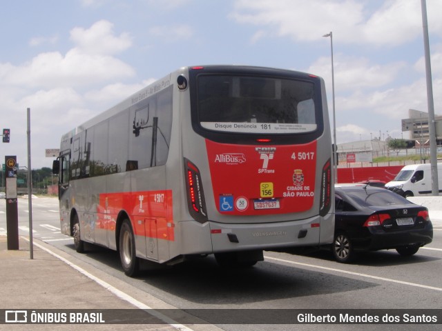 Allibus Transportes 4 5017 na cidade de São Paulo, São Paulo, Brasil, por Gilberto Mendes dos Santos. ID da foto: 11907029.