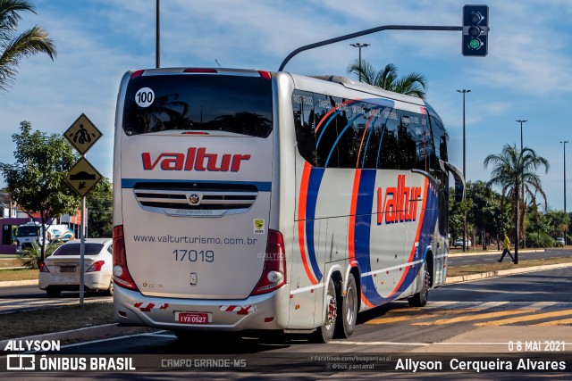 Valtur Turismo - Constantina Turismo Ltda(RS) 17019 na cidade de Campo Grande, Mato Grosso do Sul, Brasil, por Allyson  Cerqueira Alvares. ID da foto: 11838354.