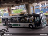 Via Sudeste Transportes S.A. 5 1412 na cidade de São Paulo, São Paulo, Brasil, por Andrey Natan. ID da foto: :id.