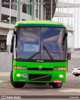 Ônibus Particulares 1250 na cidade de Belém, Pará, Brasil, por Paul Azile. ID da foto: :id.