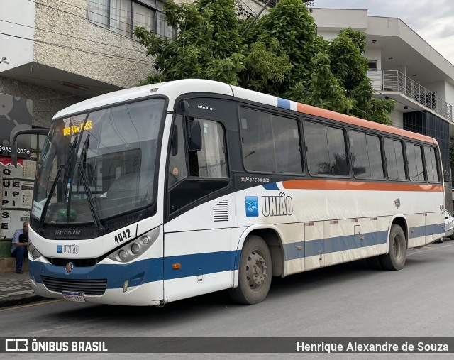 Expresso União 4042 na cidade de Arcos, Minas Gerais, Brasil, por Henrique Alexandre de Souza. ID da foto: 11840683.