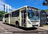 Empresa de Ônibus Campo Largo 16M02 na cidade de Curitiba, Paraná, Brasil, por Hipólito Rodrigues. ID da foto: :id.