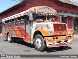 Autobuses sin identificación - Nicaragua GR 235 na cidade de Granada, Granada, Nicarágua, por Luis Diego  Sánchez. ID da foto: :id.