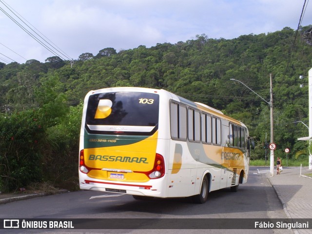 Viação Bassamar 103 na cidade de Juiz de Fora, Minas Gerais, Brasil, por Fábio Singulani. ID da foto: 11843495.