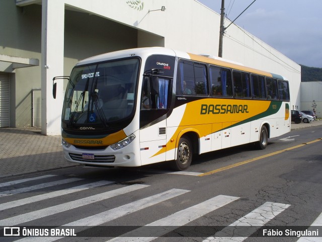 Viação Bassamar 103 na cidade de Juiz de Fora, Minas Gerais, Brasil, por Fábio Singulani. ID da foto: 11844802.