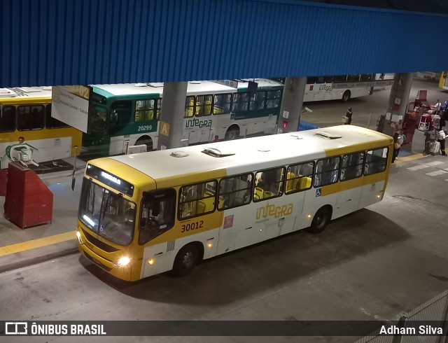 Plataforma Transportes 30012 na cidade de Salvador, Bahia, Brasil, por Adham Silva. ID da foto: 11847901.