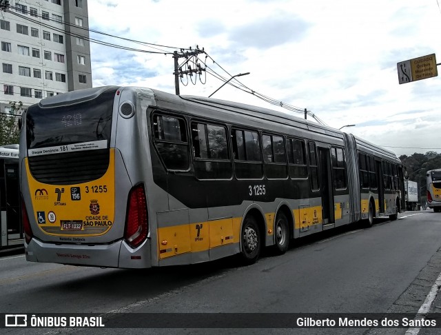 Viação Metrópole Paulista - Zona Leste 3 1255 na cidade de São Paulo, São Paulo, Brasil, por Gilberto Mendes dos Santos. ID da foto: 11845565.