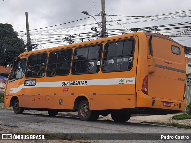 Transporte Suplementar de Belo Horizonte 944 na cidade de Belo Horizonte, Minas Gerais, Brasil, por Pedro Castro. ID da foto: 11910936.
