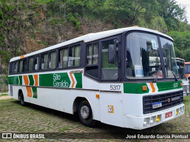 Ônibus Particulares 5317 na cidade de Campinas, São Paulo, Brasil, por José Eduardo Garcia Pontual. ID da foto: 11933874.