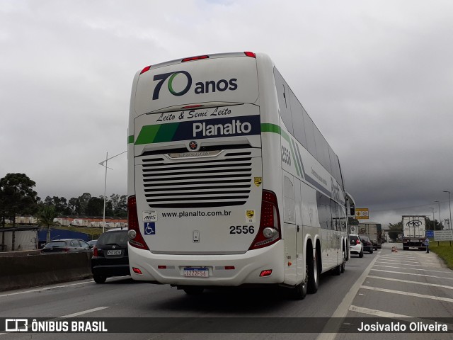 Planalto Transportes 2556 na cidade de Embu das Artes, São Paulo, Brasil, por Josivaldo Oliveira. ID da foto: 11934851.