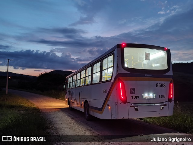 TUPi Transportes Urbanos Piracicaba 8583 na cidade de Piracicaba, São Paulo, Brasil, por Juliano Sgrigneiro. ID da foto: 11933795.