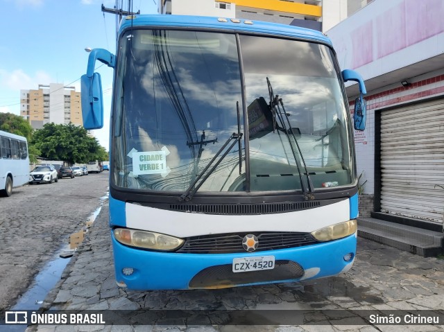 Ônibus Particulares 4520 na cidade de João Pessoa, Paraíba, Brasil, por Simão Cirineu. ID da foto: 11935933.