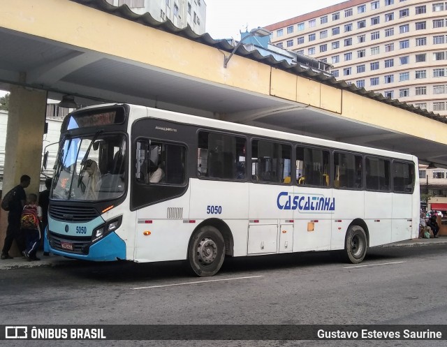 Viação Cascatinha 5050 na cidade de Petrópolis, Rio de Janeiro, Brasil, por Gustavo Esteves Saurine. ID da foto: 11937932.
