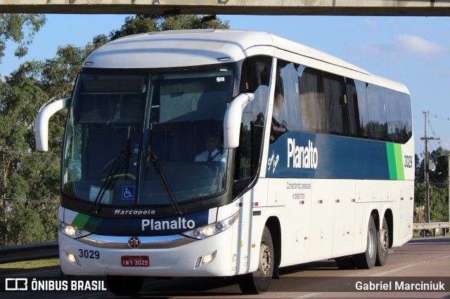 Planalto Transportes 3029 na cidade de Curitiba, Paraná, Brasil, por Gabriel Marciniuk. ID da foto: 11939936.