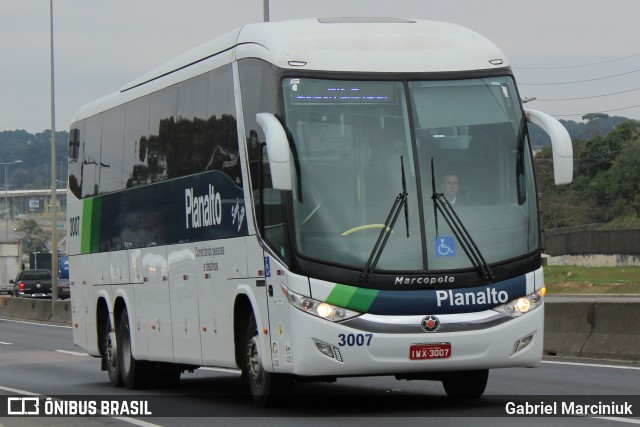 Planalto Transportes 3007 na cidade de Curitiba, Paraná, Brasil, por Gabriel Marciniuk. ID da foto: 11939934.