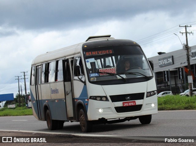 Ônibus Particulares 8961 na cidade de Benevides, Pará, Brasil, por Fabio Soares. ID da foto: 11939898.