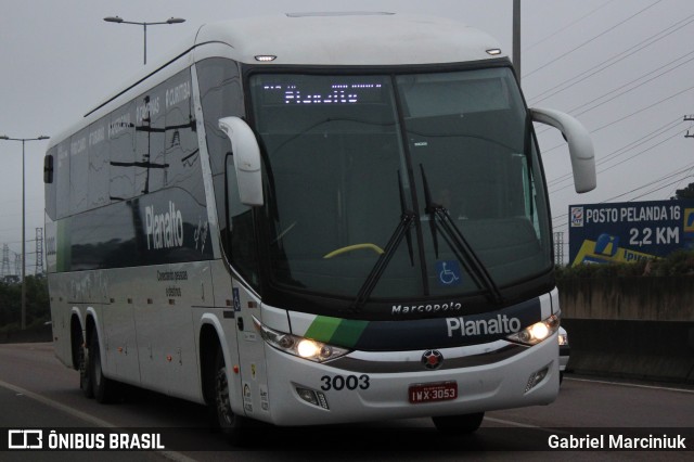 Planalto Transportes 3003 na cidade de Curitiba, Paraná, Brasil, por Gabriel Marciniuk. ID da foto: 11939925.