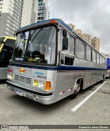 Associação de Preservação de Ônibus Clássicos 8016 na cidade de Barueri, São Paulo, Brasil, por Renan De Jesus Oliveira. ID da foto: :id.