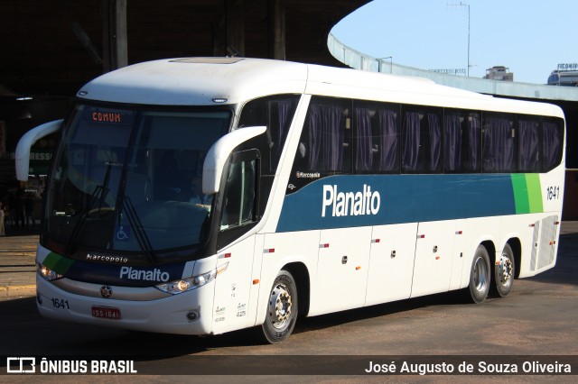 Planalto Transportes 1641 na cidade de Porto Alegre, Rio Grande do Sul, Brasil, por José Augusto de Souza Oliveira. ID da foto: 11943413.
