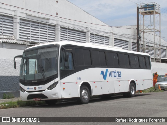 Vitória Transportes 12490 na cidade de Aracaju, Sergipe, Brasil, por Rafael Rodrigues Forencio. ID da foto: 11941536.
