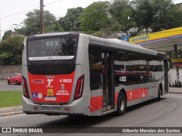 Express Transportes Urbanos Ltda 4 8825 na cidade de São Paulo, São Paulo, Brasil, por Gilberto Mendes dos Santos. ID da foto: 11943762.