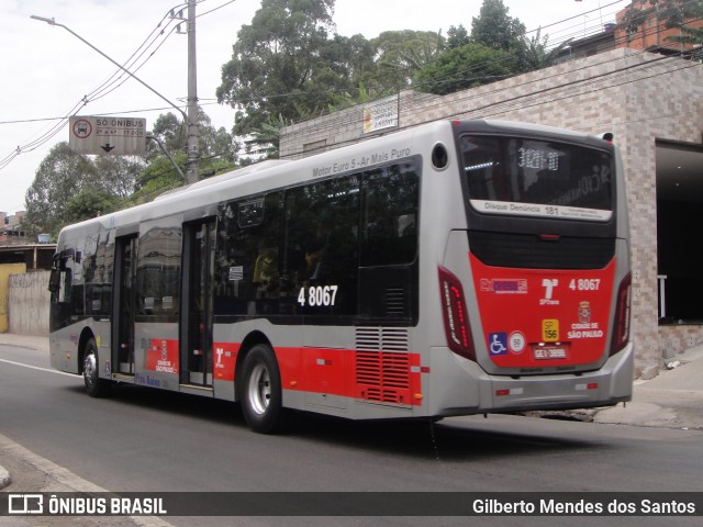 Express Transportes Urbanos Ltda 4 8067 na cidade de São Paulo, São Paulo, Brasil, por Gilberto Mendes dos Santos. ID da foto: 11943767.