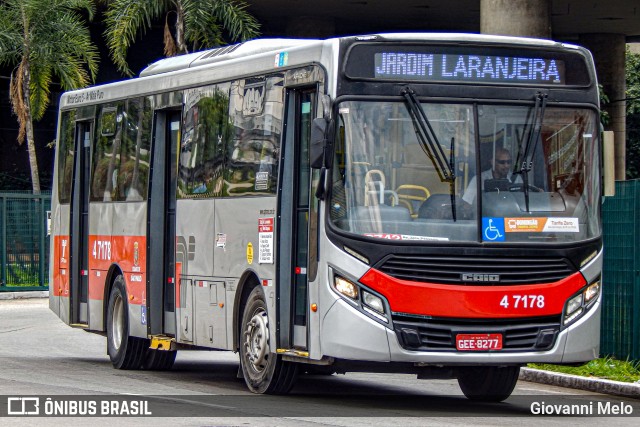 Pêssego Transportes 4 7178 na cidade de São Paulo, São Paulo, Brasil, por Giovanni Melo. ID da foto: 11947269.