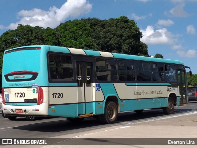 UTB - União Transporte Brasília 1720 na cidade de Brasília, Distrito Federal, Brasil, por Everton Lira. ID da foto: 11951050.