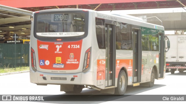 Pêssego Transportes 4 7334 na cidade de São Paulo, São Paulo, Brasil, por Cle Giraldi. ID da foto: 11954161.