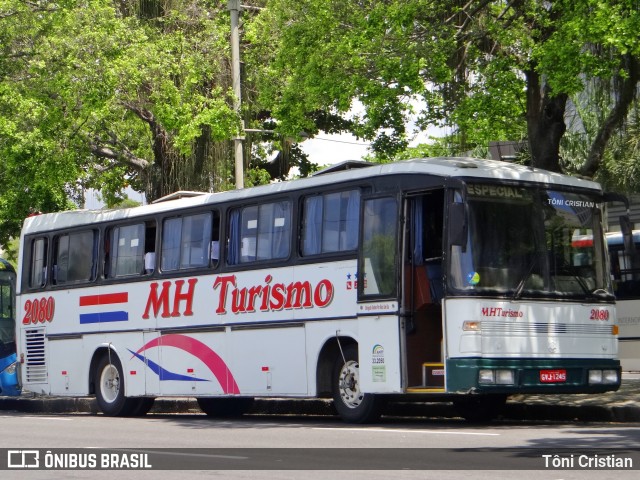 MH Transporte e Turismo 2080 na cidade de Rio de Janeiro, Rio de Janeiro, Brasil, por Tôni Cristian. ID da foto: 11914190.