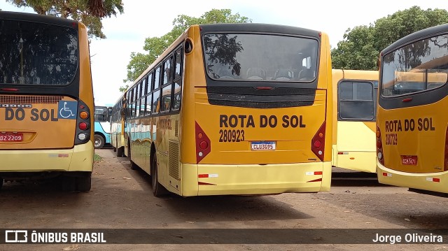 Rota do Sol Turismo 280923 na cidade de Brasília, Distrito Federal, Brasil, por Jorge Oliveira. ID da foto: 11913085.