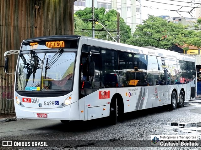 Next Mobilidade - ABC Sistema de Transporte 5429 na cidade de Santo André, São Paulo, Brasil, por Gustavo  Bonfate. ID da foto: 11956336.