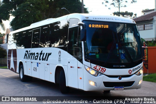Rimatur Transportes 4319 na cidade de Curitiba, Paraná, Brasil, por Alexandre Breda. ID da foto: 11957235.