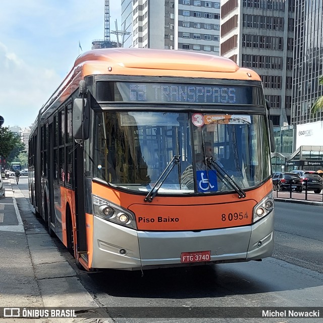 TRANSPPASS - Transporte de Passageiros 8 0954 na cidade de São Paulo, São Paulo, Brasil, por Michel Nowacki. ID da foto: 11959195.